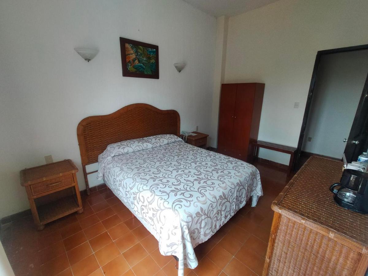 Hotel Posada Dona Lala Tlacotalpan Exterior foto